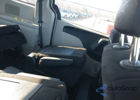 2014 Dodge Grand Caravan Sxt из США, поврежденный, VIN 2C4RDGCG9ER153146